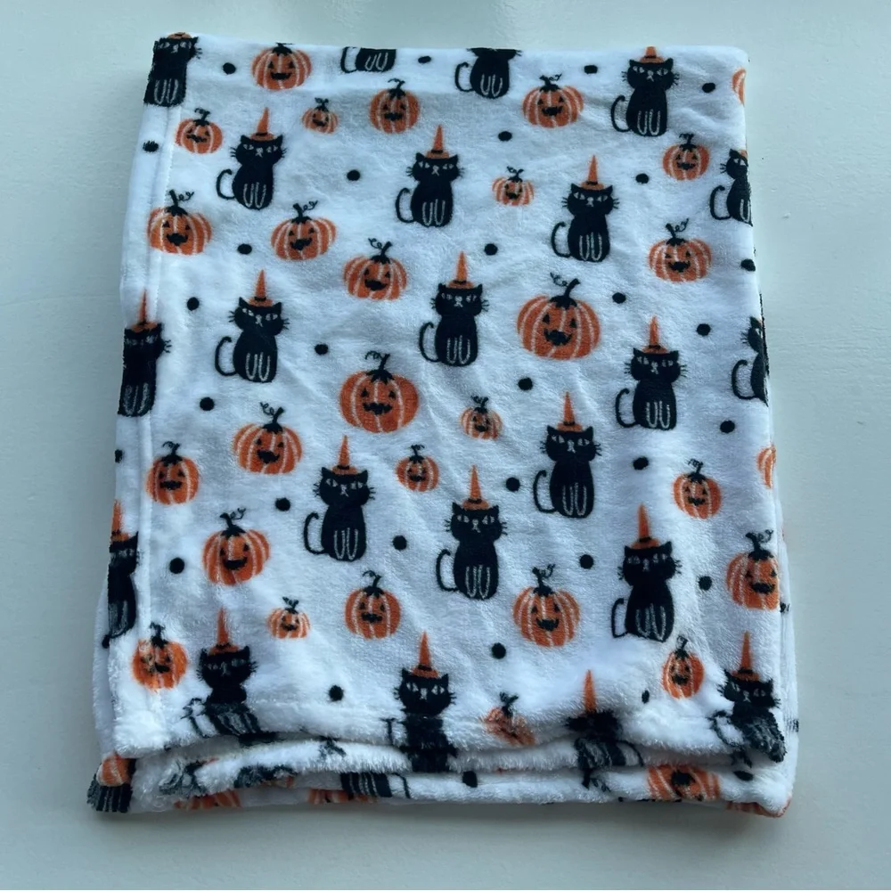 Halloween Cat and Pumpkin Throw or Baby Blanket